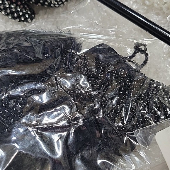 Flapper Costume Accessories - Picture 5 of 13